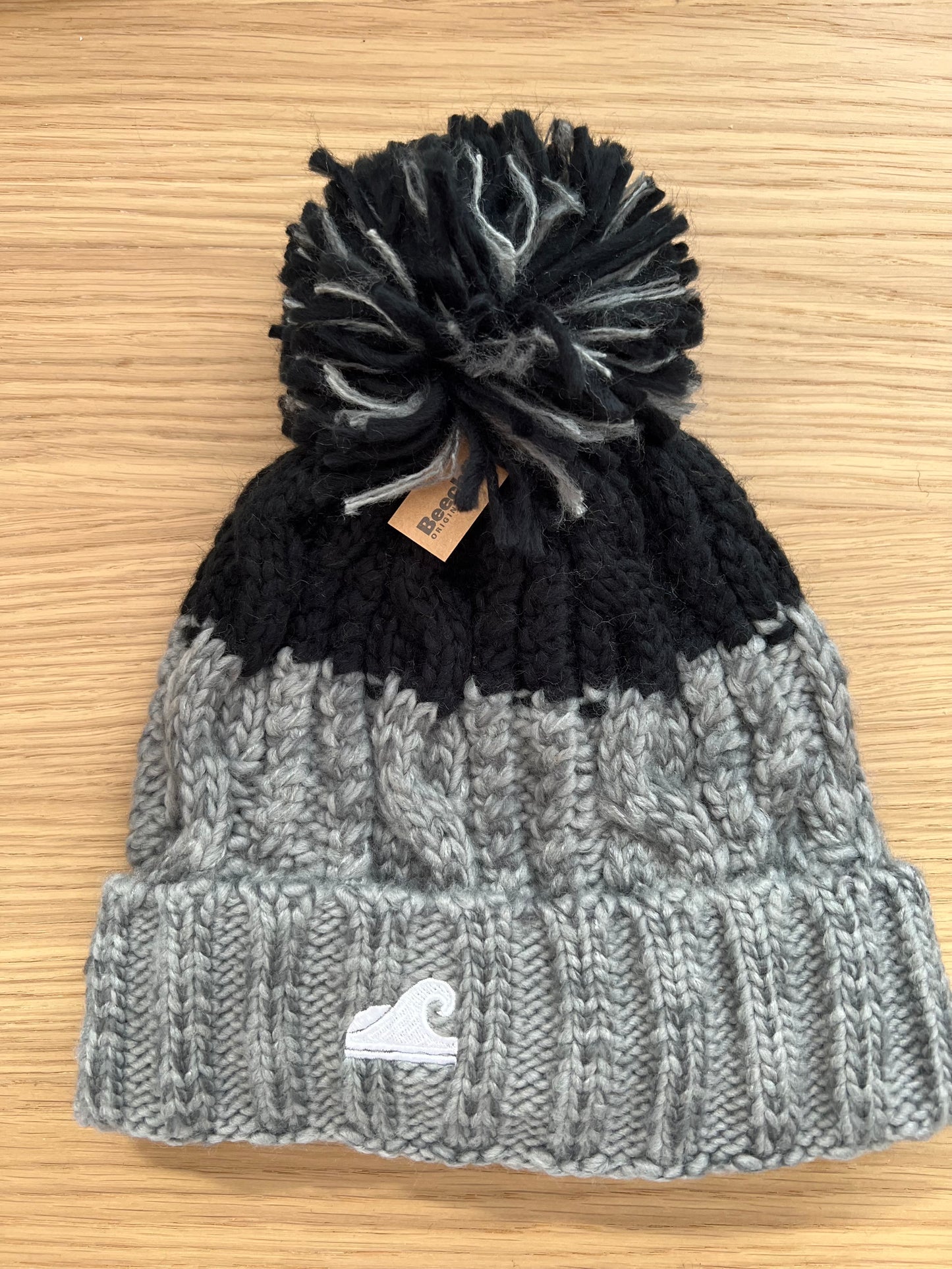 Wave Collection - Apres Beanie